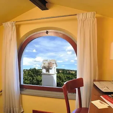 מלון Bonconte 4*